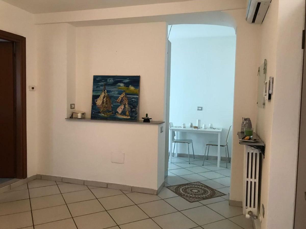 21House - Appartamento 1 Busto Arsizio Εξωτερικό φωτογραφία